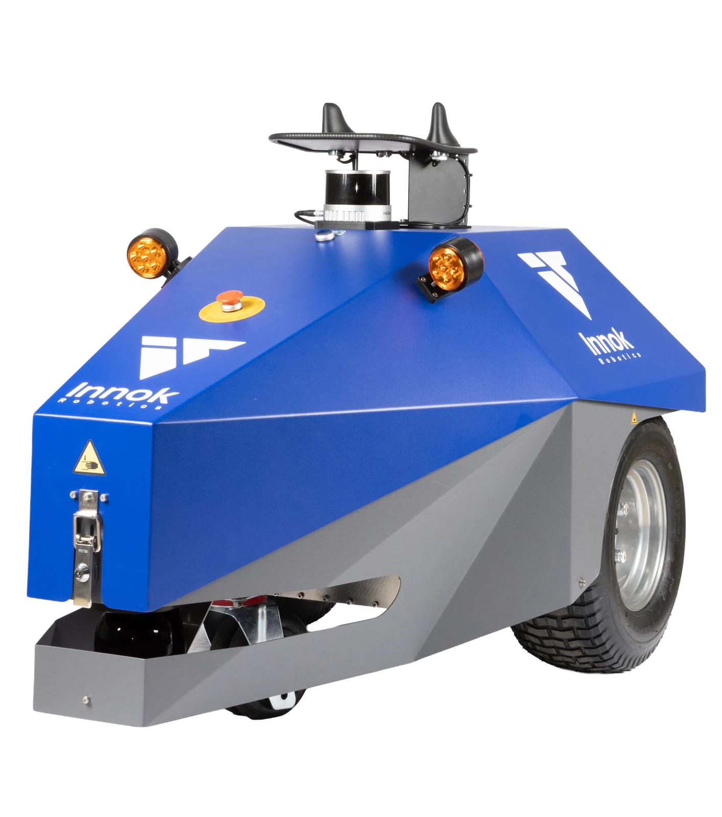 Blauer Innok-Robotics-Transportroboter mit Navigationssensorik, Warnleuchten und großen Rädern in Dreiviertelansicht.